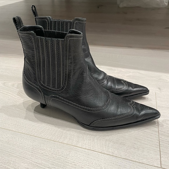 Hermès vintage kitten heel boots. - Picture 2 of 9